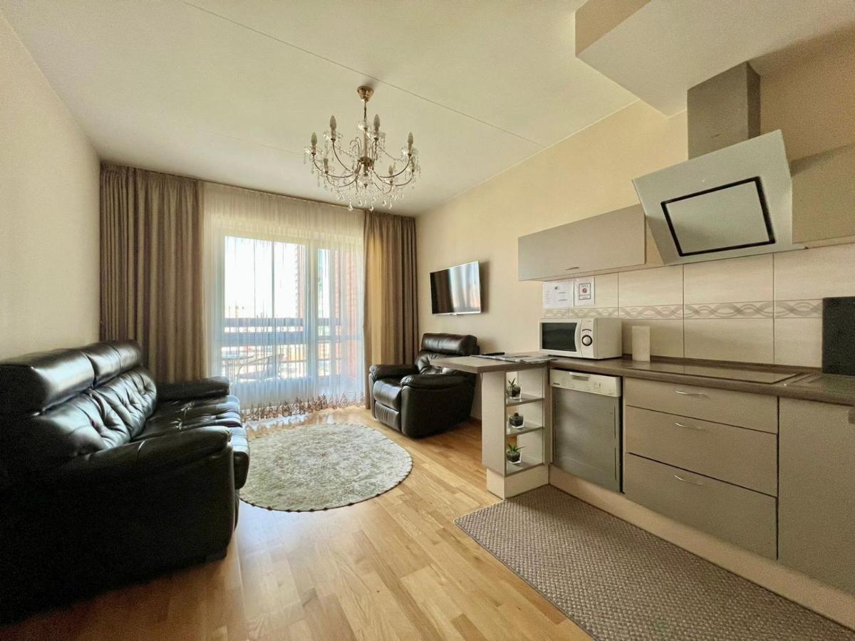 Apartment On Avenue Taikos 120 C Κλαϊπέντα Εξωτερικό φωτογραφία